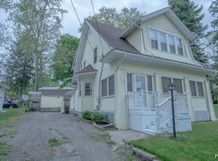 942 W Main St, Ionia, MI 48846