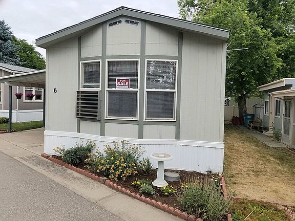 Front end w/bay window