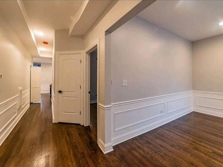 5826 S Michigan Ave #2 — Photo 9