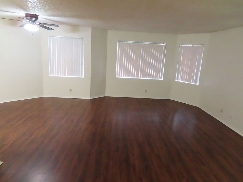 1st image of 1185 Persimmon Ave #11