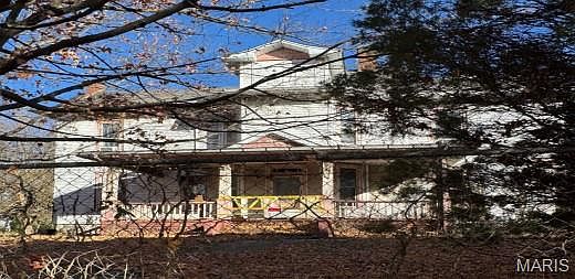 2nd image of 2006 N Douglas Ave