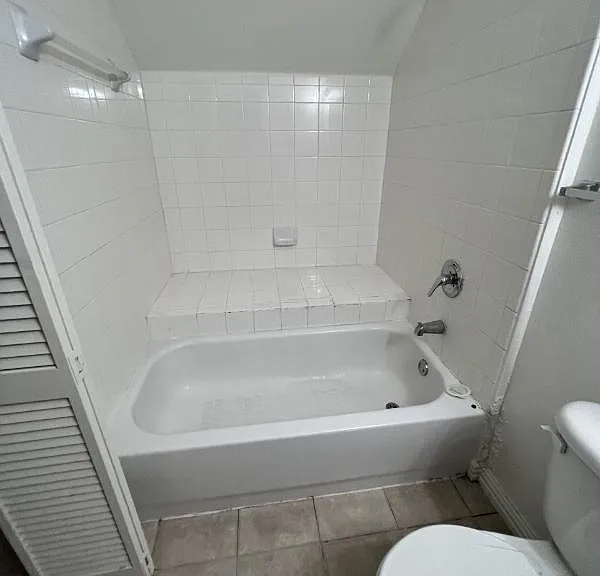 9817 Walnut St #210 — Photo 59