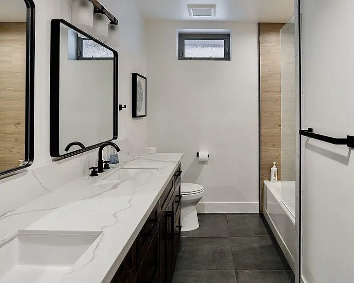 3131 Bellevue Ave — Photo 10