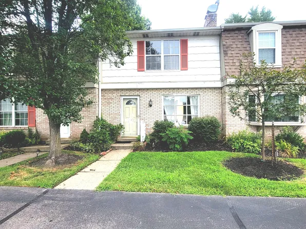 1742 Val Ct, Burlington, KY 41005
