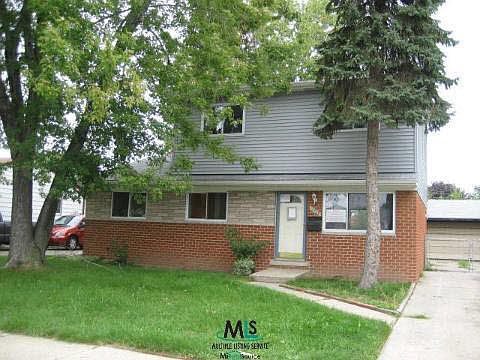 1st image of 17509 Grettel Ave