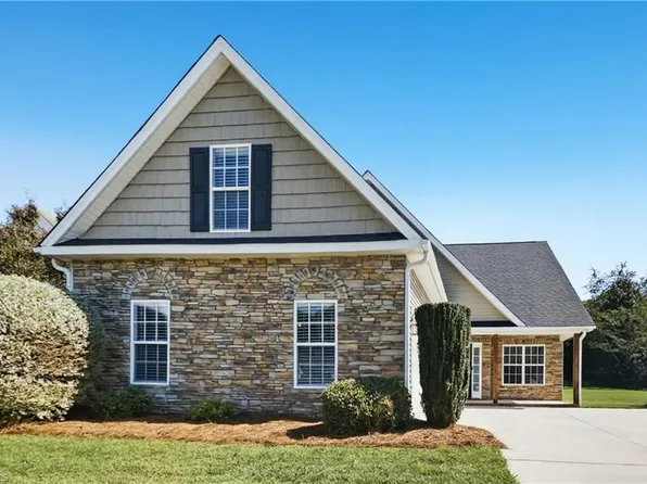 4695 Audrey Dr, Winston Salem, NC 27127
