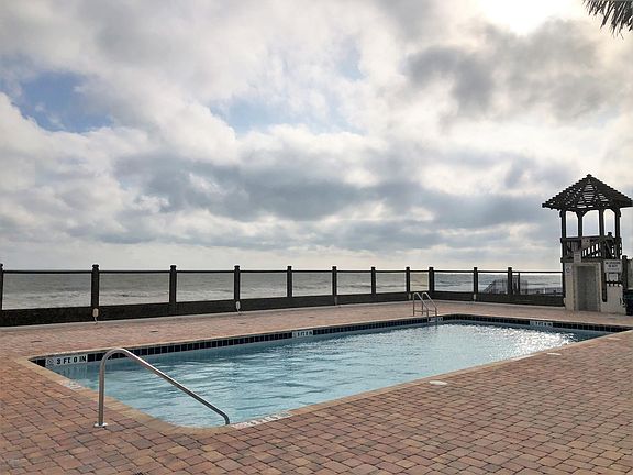3rd image of 1233 S Atlantic Ave #124