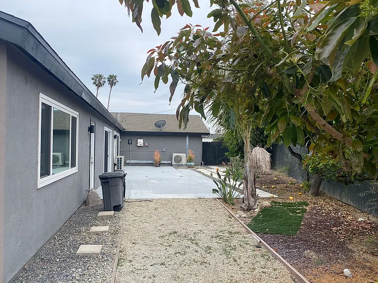 1773 Weston Cir — Photo 39