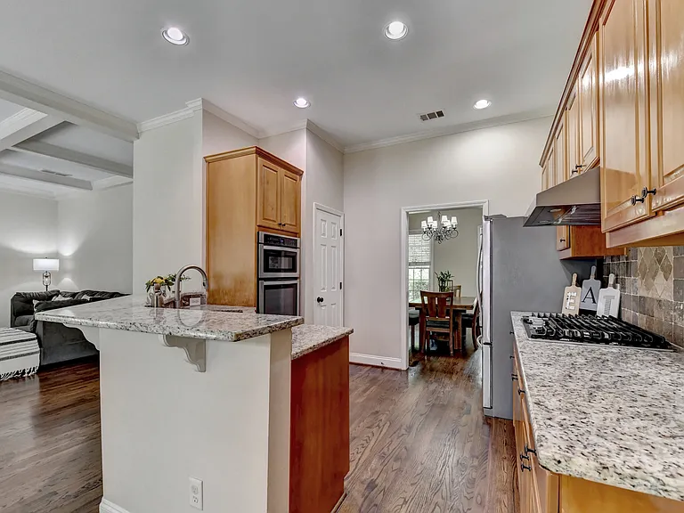 2051 Crown Vetch Ln — Photo 22