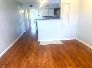3214 Hutchins St #2, Houston, TX 77004