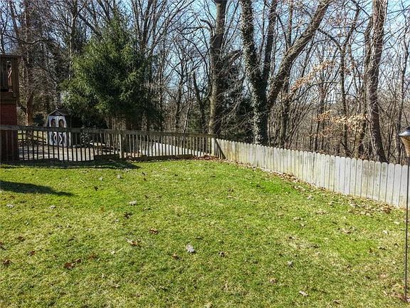 2nd image of 4203 Timberlane Dr