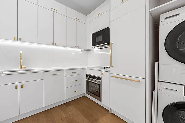 Rented by Doorway NYC, LLC | media 6