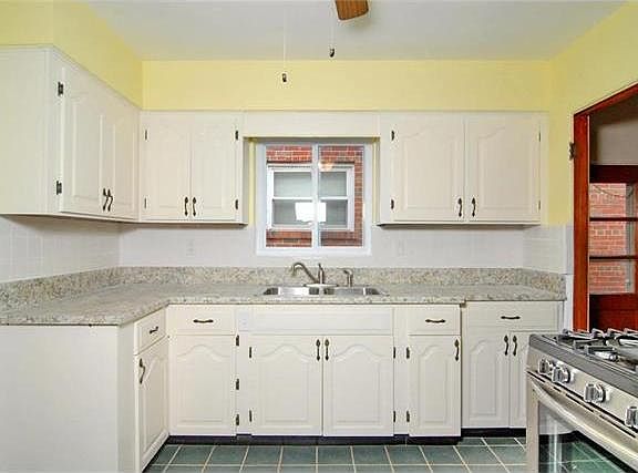 5th image of 6645 Lansdowne Ave