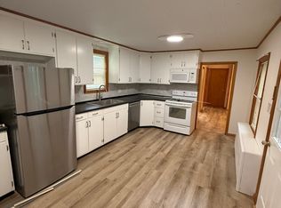 35 Merrimac St, Bangor, ME 04401