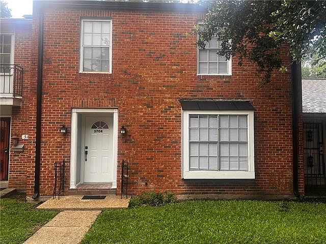 1st image of 5704 Count Ln