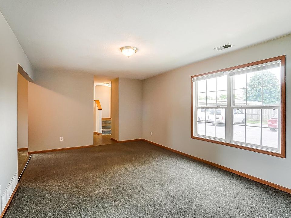 1103 N Byrne Rd Toledo OH Zillow Apartments for Rent in Toledo