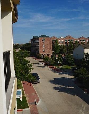 4th image of 424 Tauber St #424