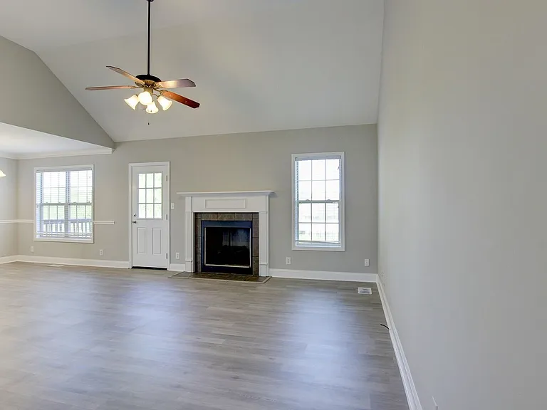 1384 Borrowdale Dr — Photo 42