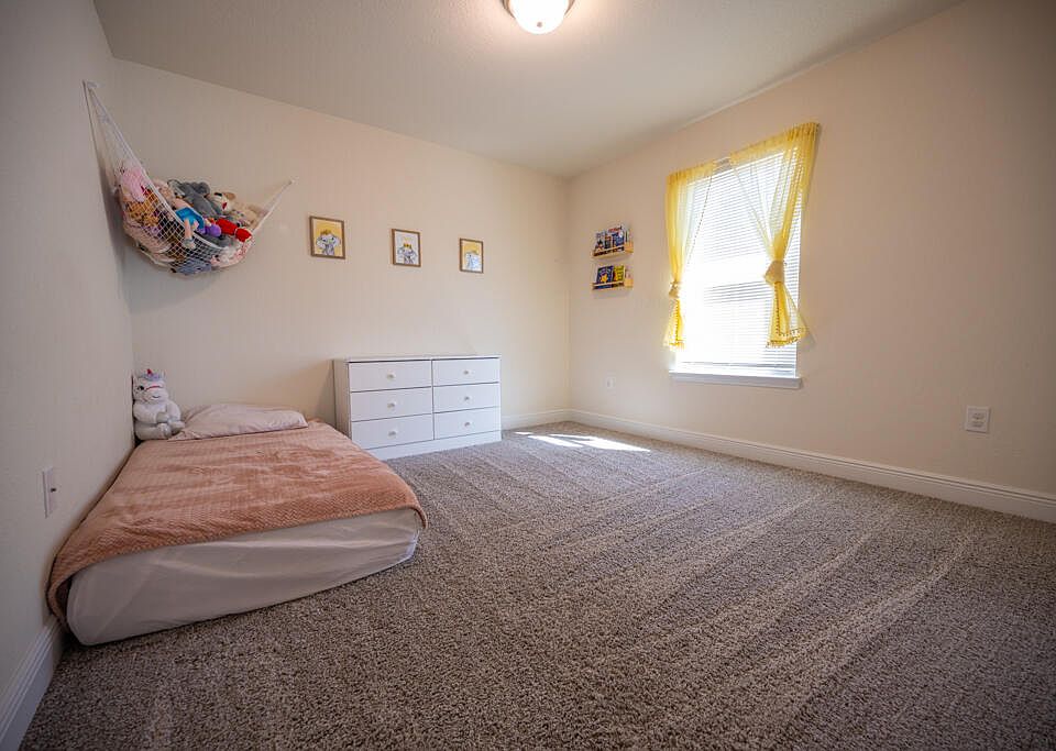 1st image of 6240 Redberry Dr