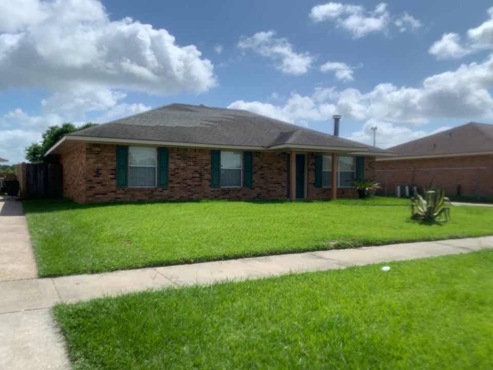 2nd image of 8213 Oak Apple Ave