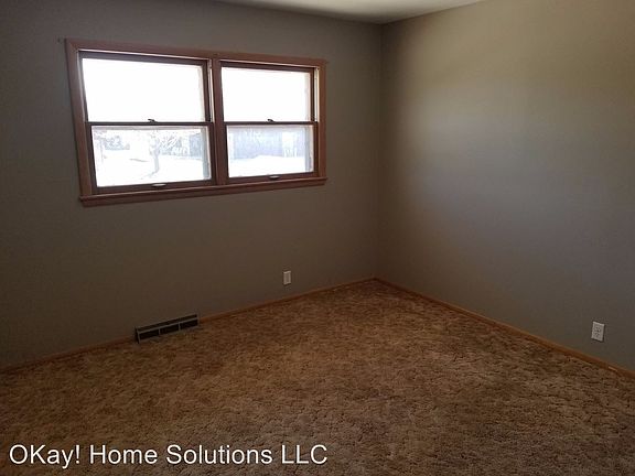 3rd image of 3051 1st Ave NW #1
