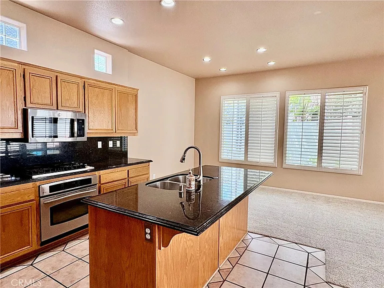 7147 Tanager Dr — Photo 35