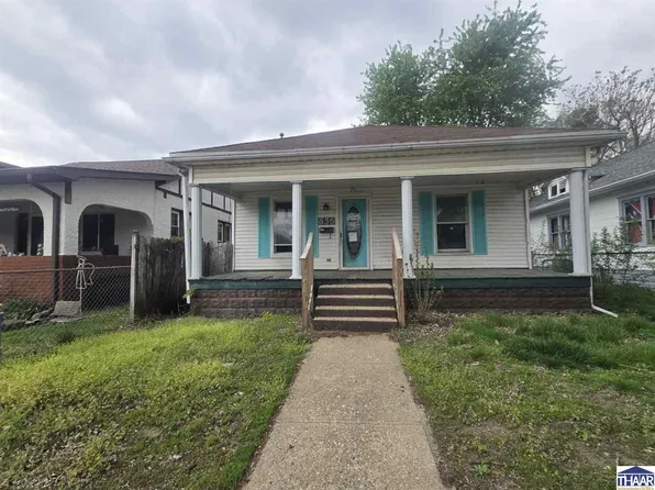 835 S 3rd St, Clinton, IN 47842