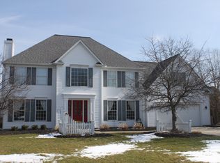 2247 Peregrine Dr, Avon, OH 44011