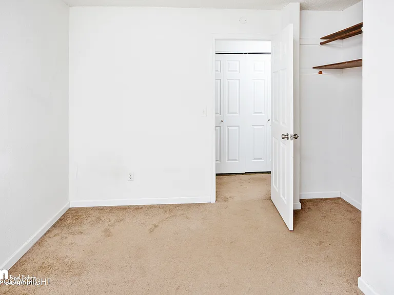 3855 Randolph St — Photo 5
