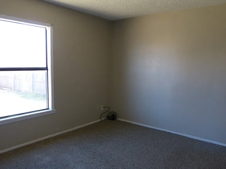 3021 Virginia Ave — Photo 11