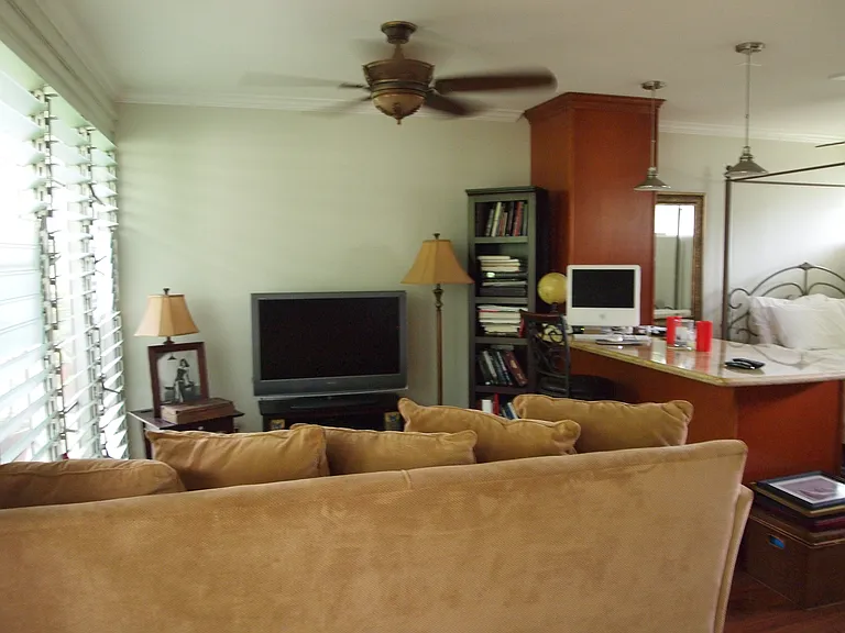 Living area.