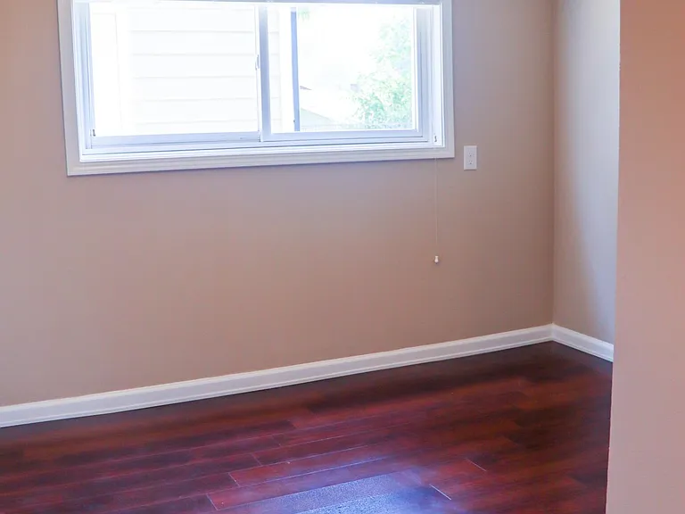 Marine View Dr SW — Photo 9