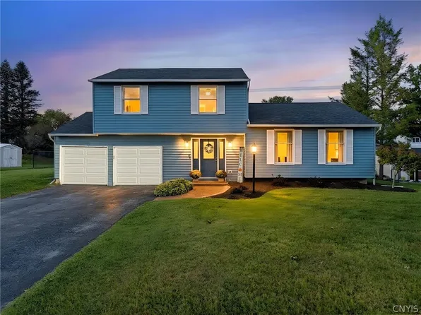 7280 Roumare Rd, East Syracuse, NY 13057
