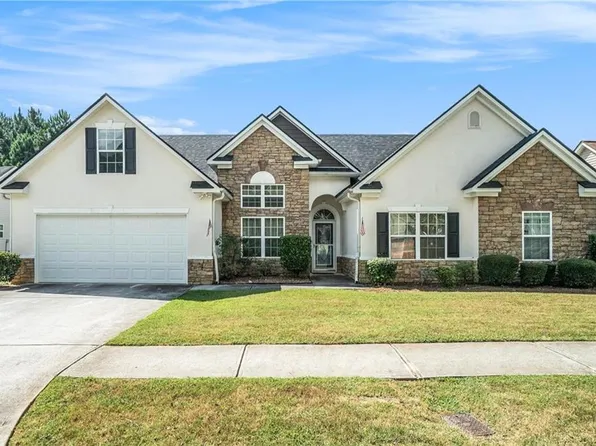 1316 Tumblerock Way, Loganville, GA 30052