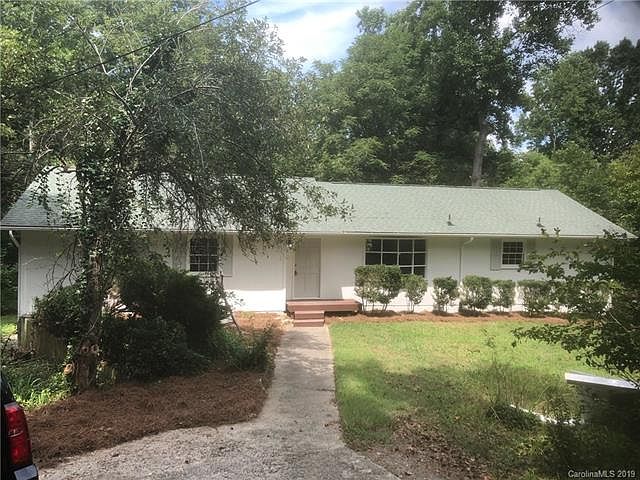 1st image of 3620 W Franklin Blvd