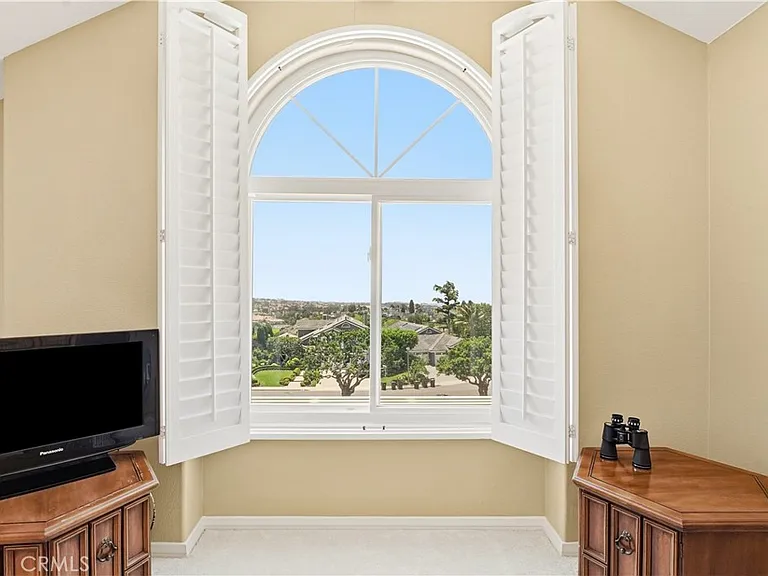 4 Tremount Way — Photo 16