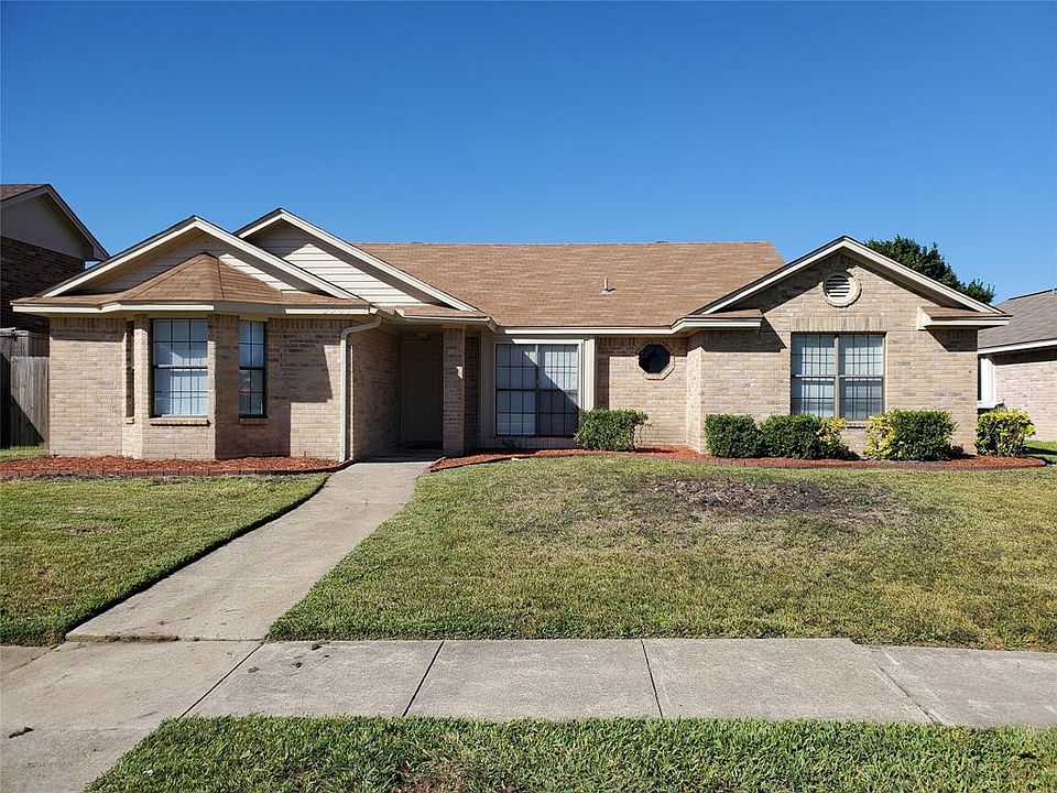 1st image of 3301 Auburn Dr