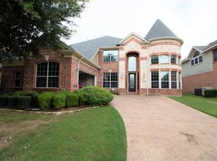 8341 Fullerton St, Lantana, TX 76226