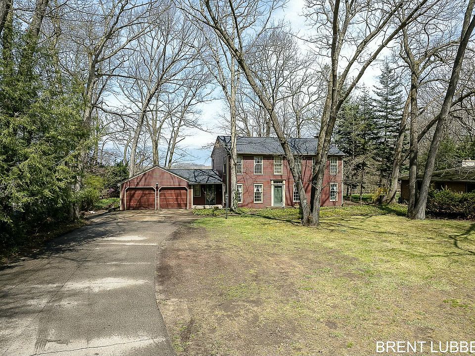 1st image of 478 Lake Dr