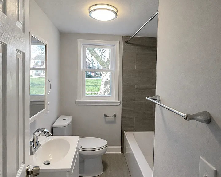 Blair Beacon Apartment Homes — Photo 24
