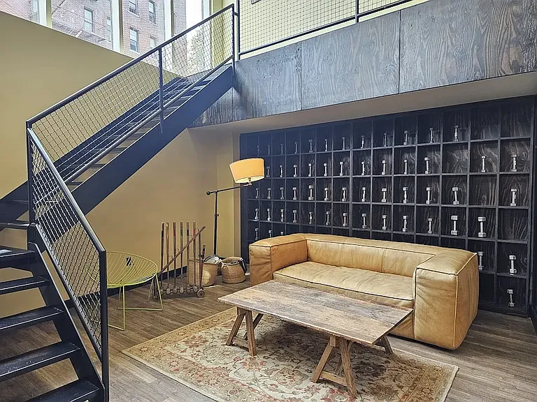 301 Sullivan Pl #F2 — Photo 21