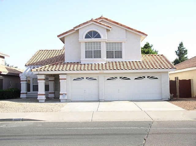 1st image of 4805 E Paradise Ln