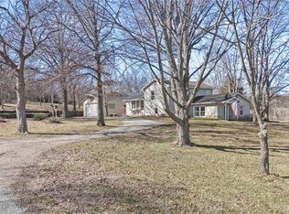 29870 Lookout Rd, Paola, KS 66071