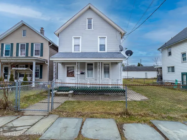 1230 Diamond Ave, Scranton, PA 18508
