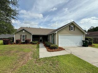 401 Spanish Moss Ln, Adel, GA 31620