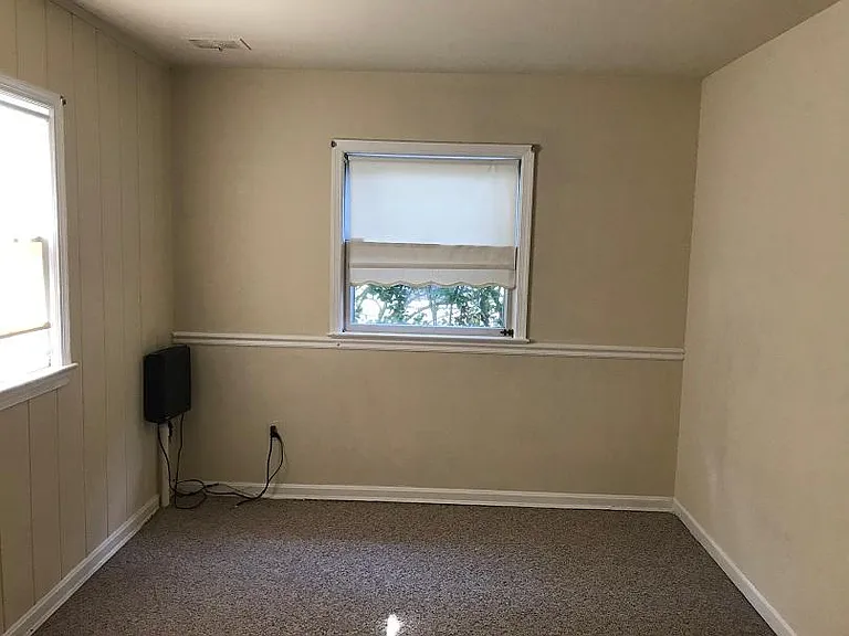 9914 Brixton Ln — Photo 9