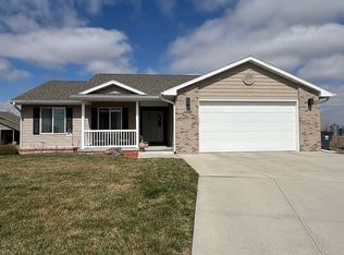 1829 Wedeking Ct, Aurora, NE 68818