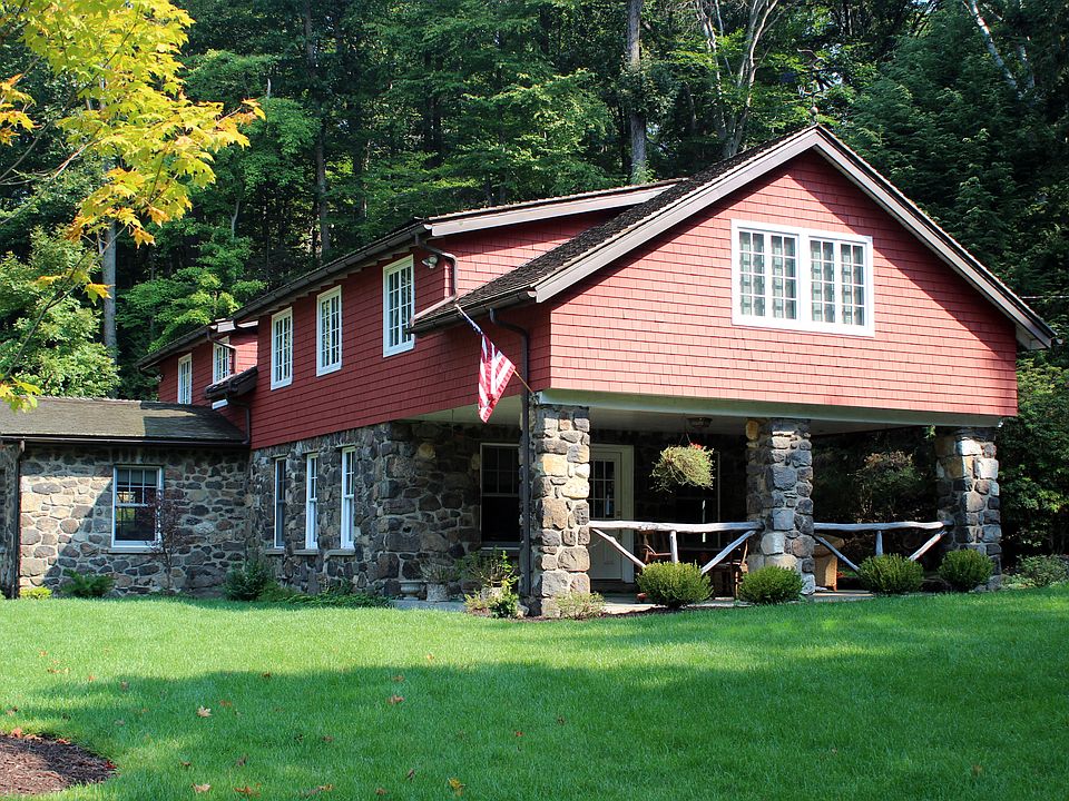 Spectacular Updated Stone Carriage House