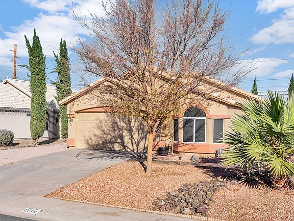 2nd image of 150 W Villa Theresa Dr