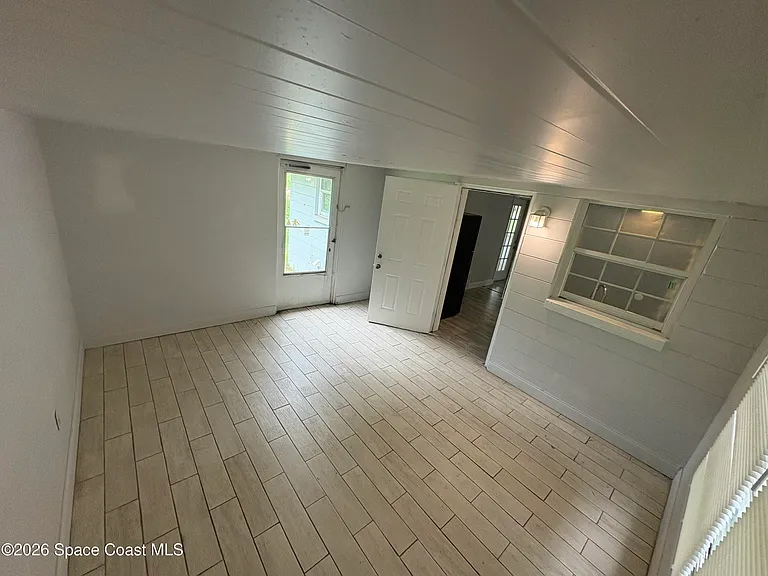 20822 SW Marine Blvd — Photo 20